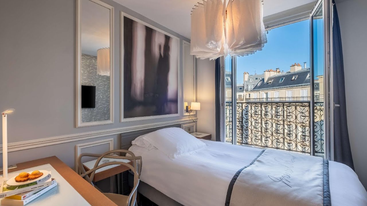 Hotel Litteraire Le Swann, Premier Collection | Paris, France | Hotel Review🏠