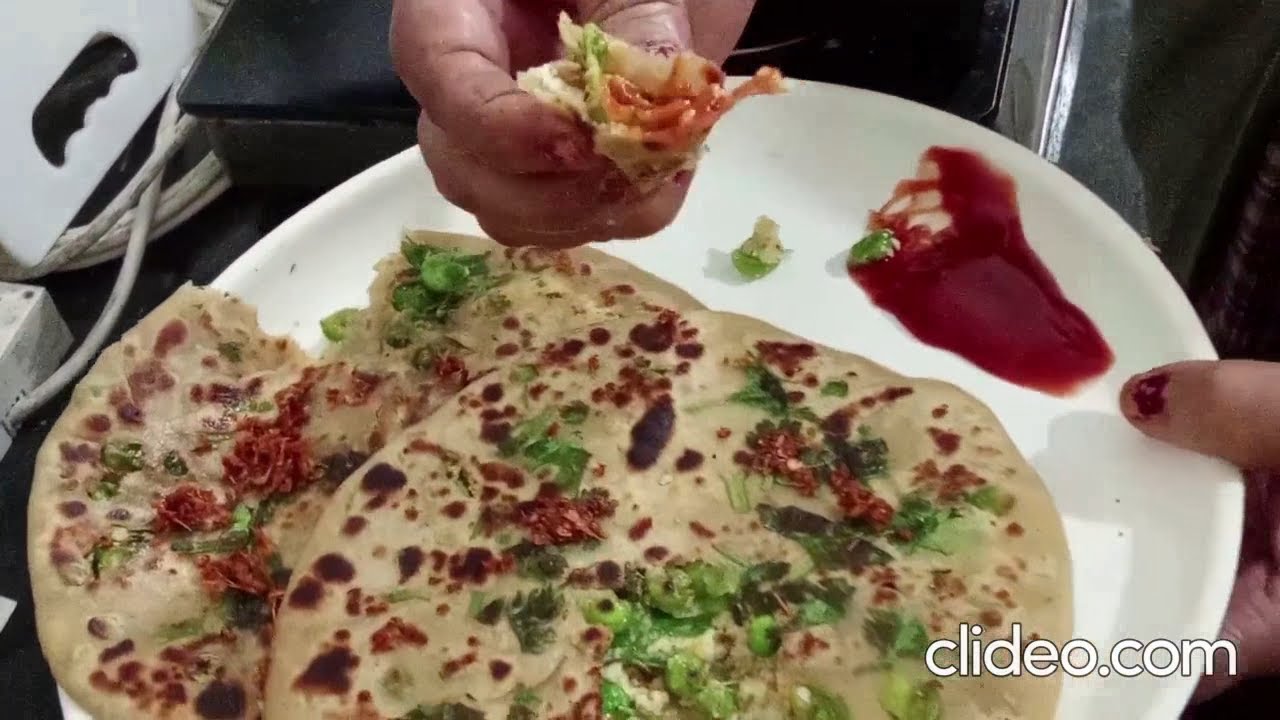 Matar Paneer Stuffed Parantha Recipe ..........😊