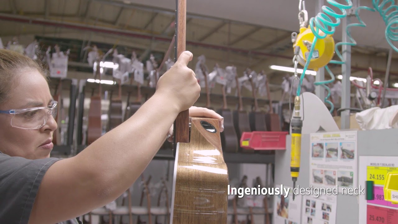 Building the Martin SC-13E Guitar