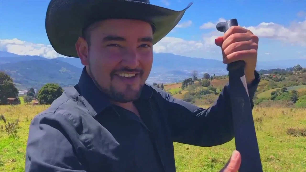 El baile del machete
