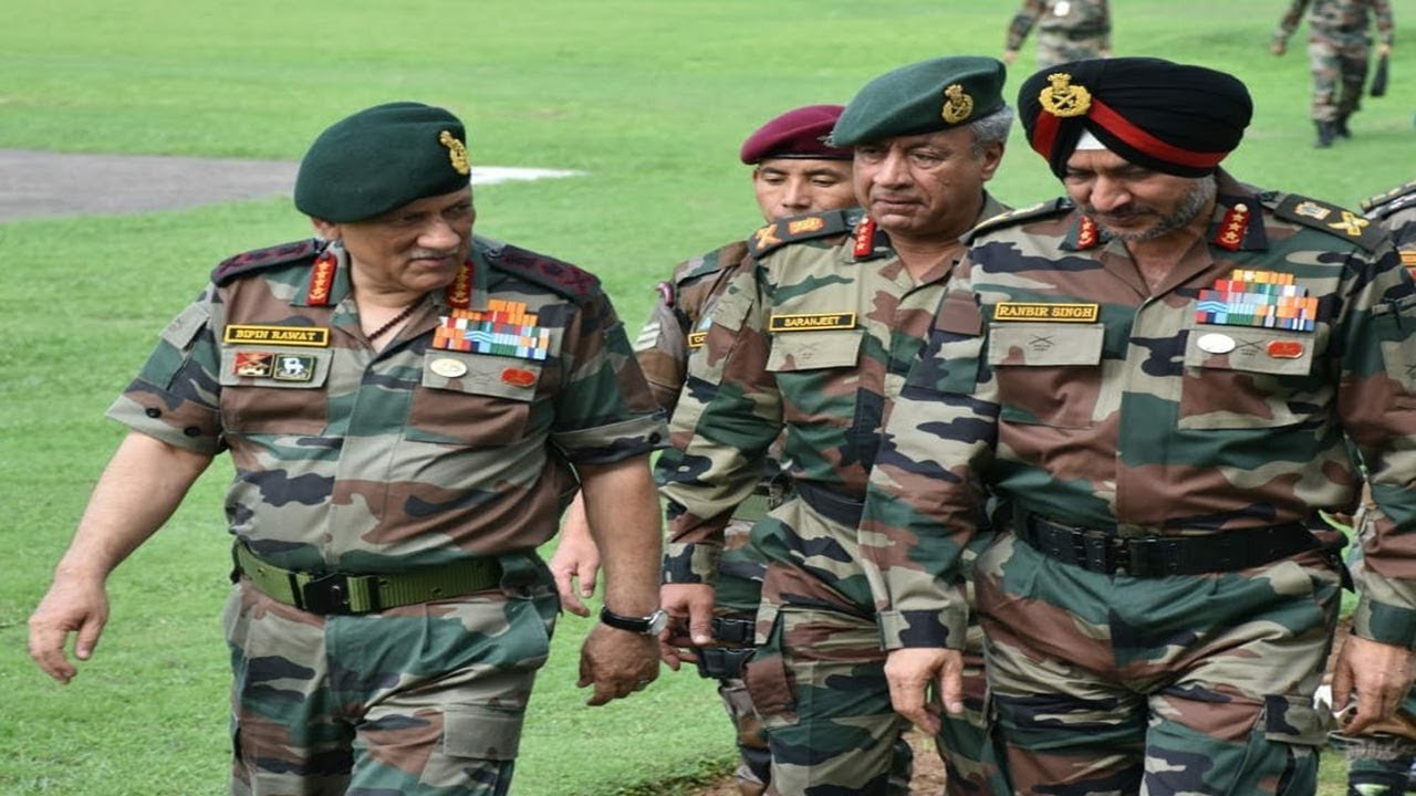Army chief visits Akhnoor sector in Jammu