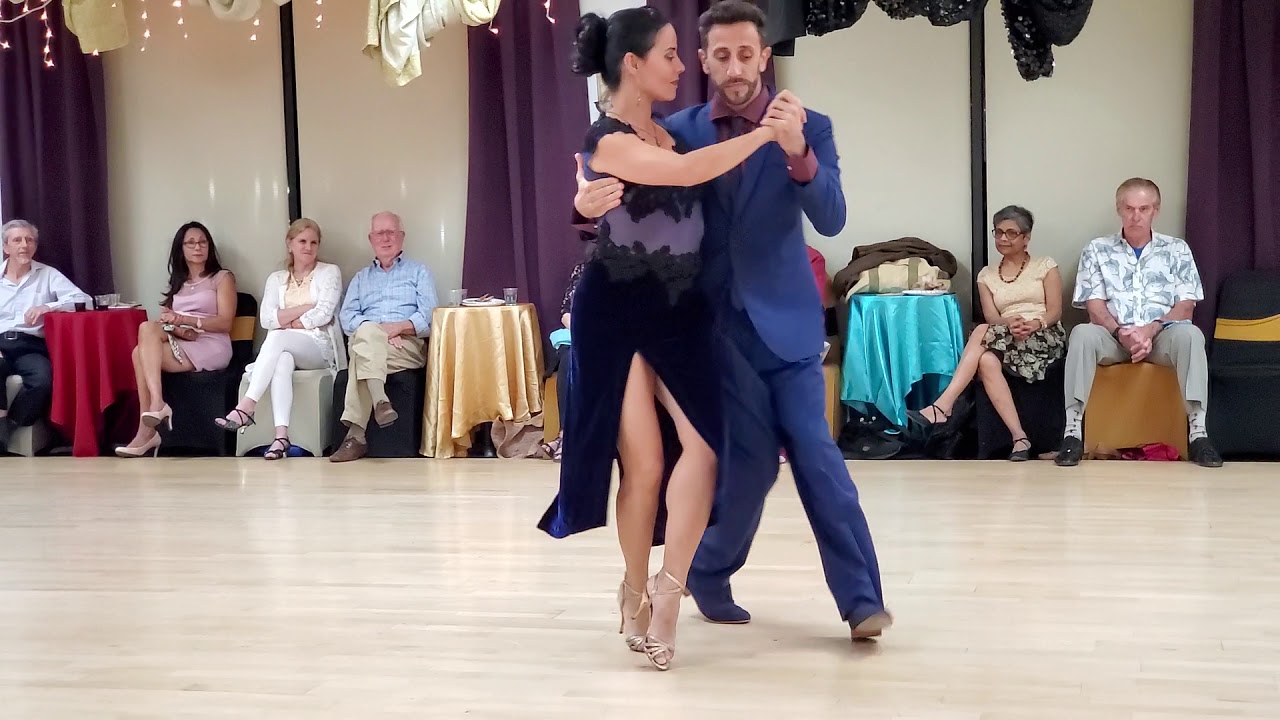Matias Iriarte & Laurita Grandi performing Tango to  Milongueando En El 40 by Aníbal Troilo