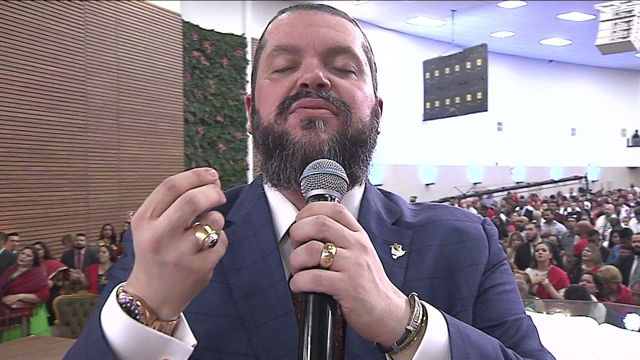 GIOVANI SANTOS E AP. AGENOR DUQUE - SENHOR FORMOSO ÉS  Cover Marcos Góes