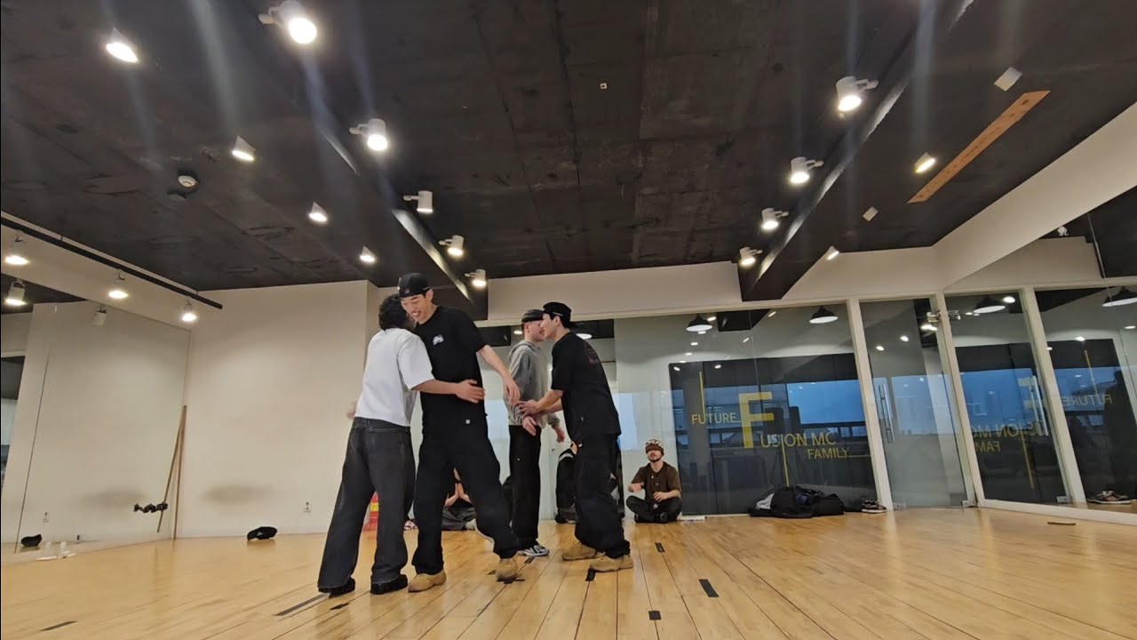 IT&HD(BREAK SQUAD) VS GEON&GOG(FUSION MC&GAMBLERZ) 연습실 배틀‼️