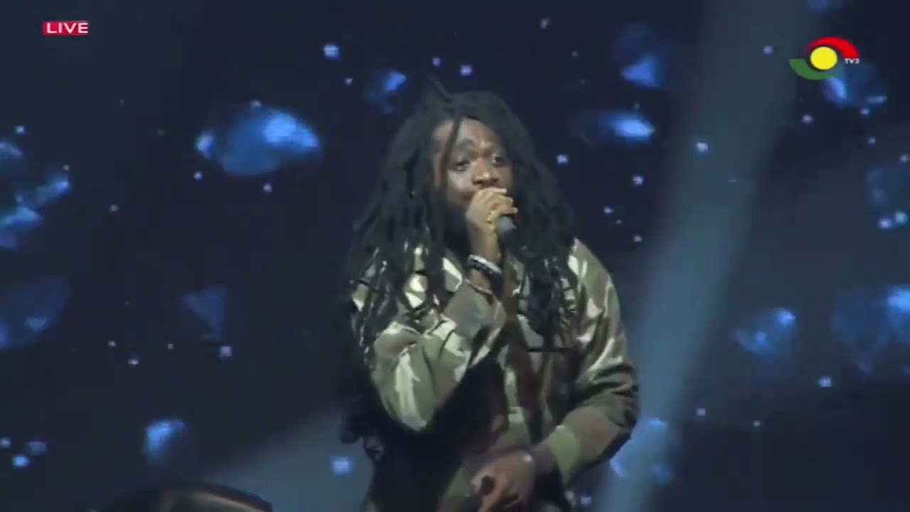 Ayisi performed at the #TGMA26 Nominee Announcement show and it was 🔥🔥 💯