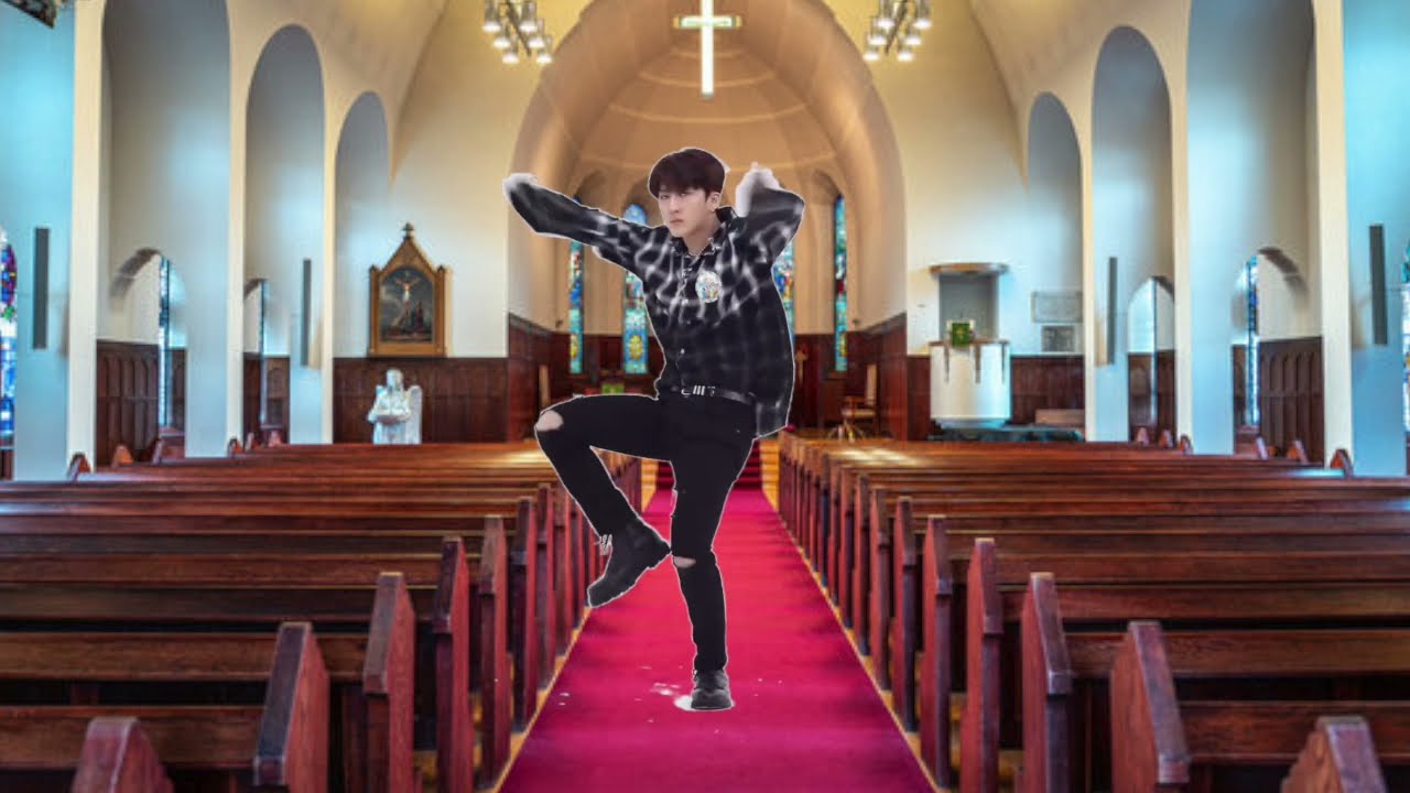 changbin blessing you at church for 3 minutes straight