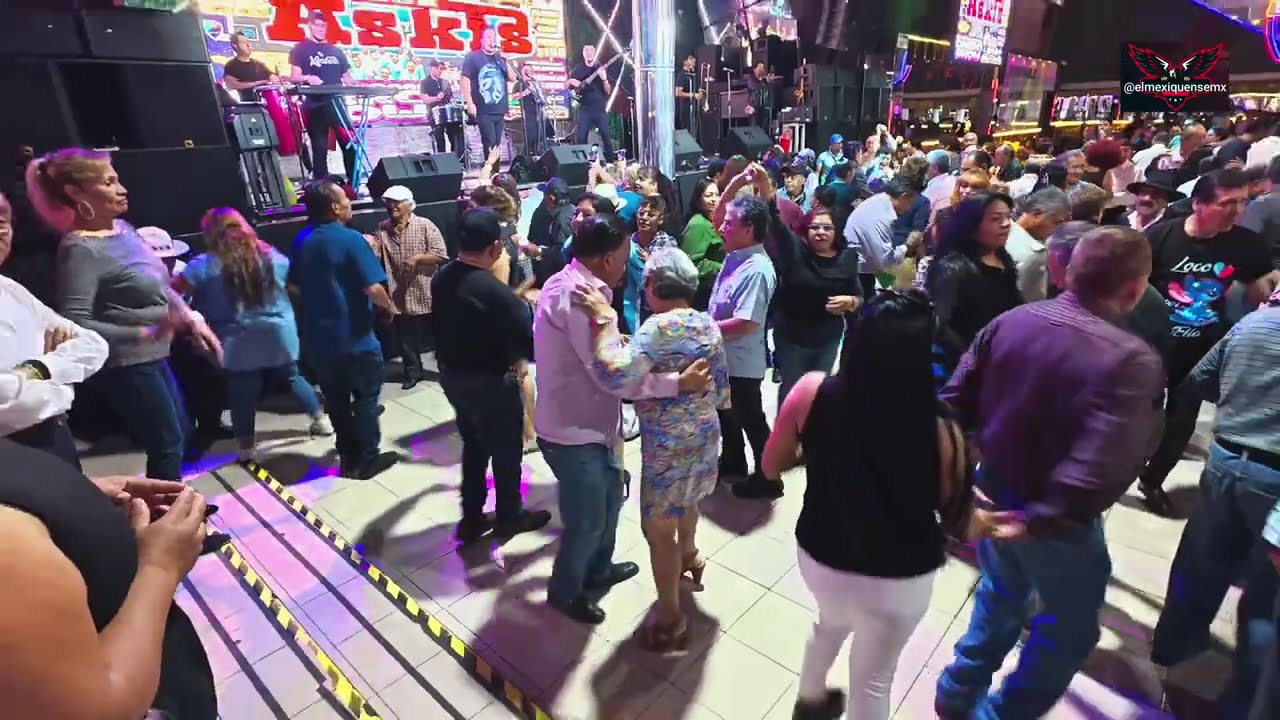 La Kandente Sonora en el Gran Salón Tlatelolco CDMX 