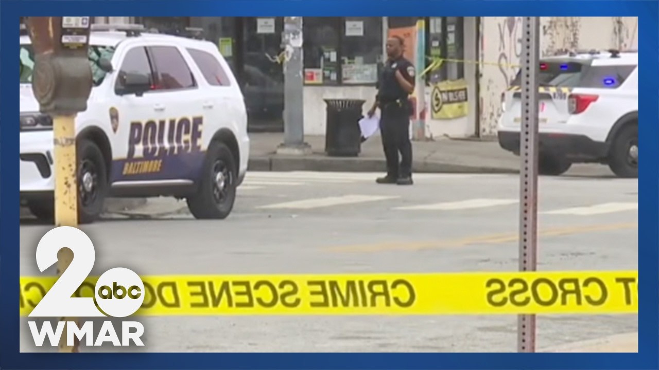 В западном Балтиморе полиция застрелила подозреваемого, который схватил электрошокер и потянулся ...