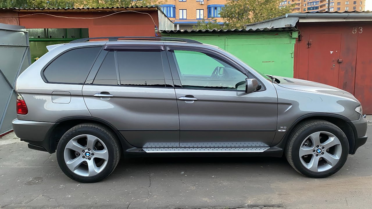 Оклейка молдингов пленкой BMW X5 E53