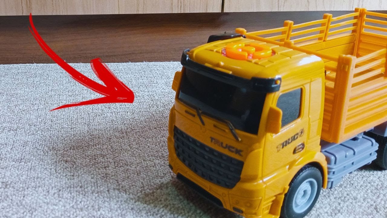 Abrindo Brinquedos: Abrindo Caminhão Novo Com Luzes E Sons!!!