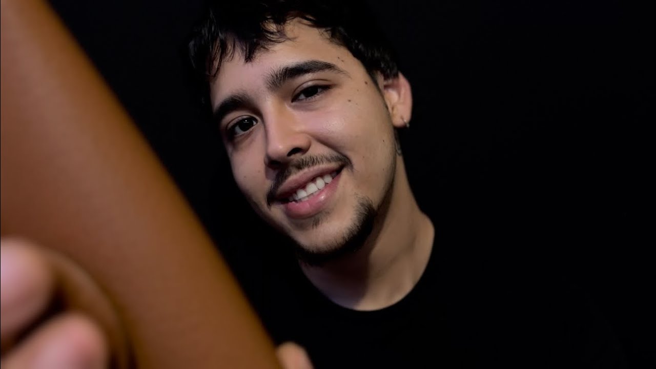 Tapping & scratching ASMR in Dark Room (Up Close)