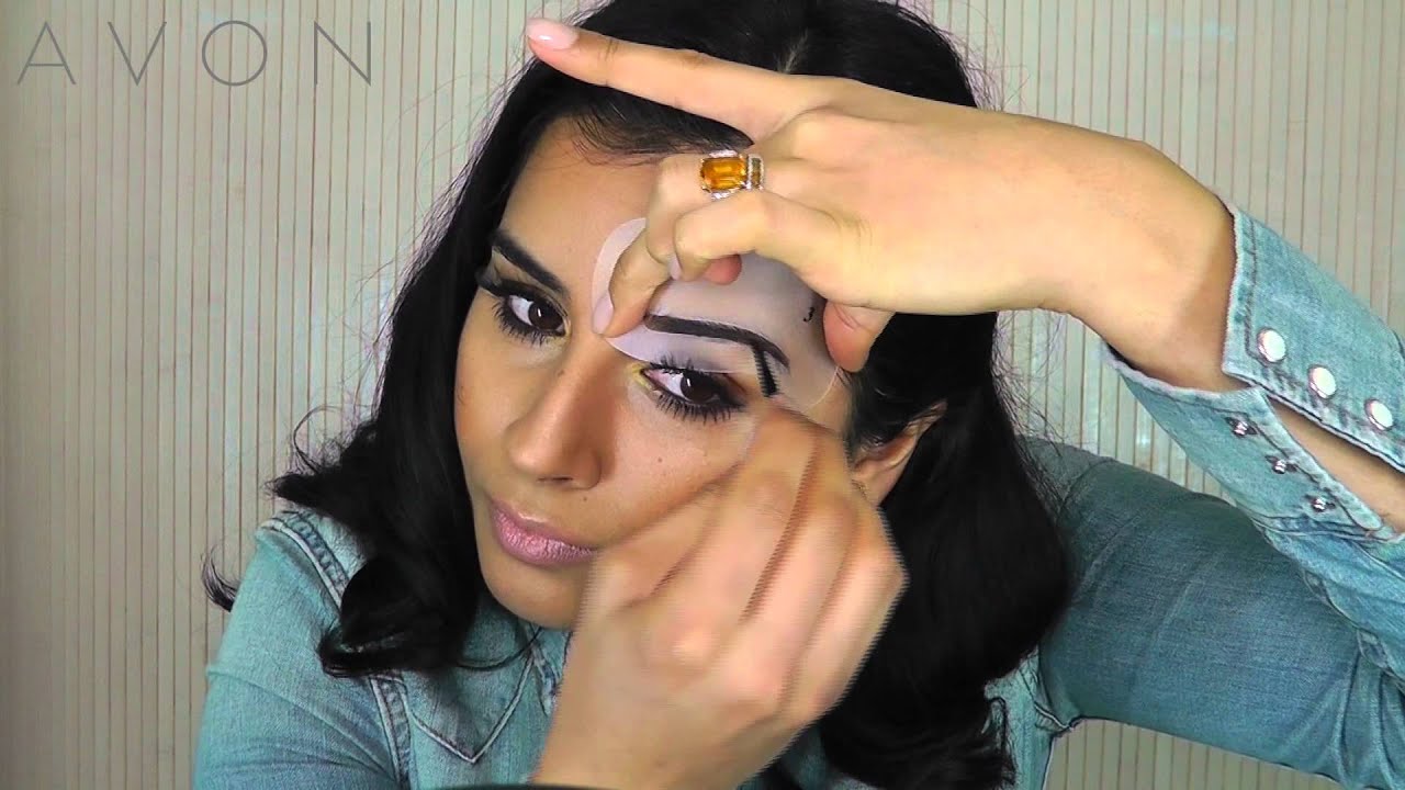 How to achieve the perfect eyebrow shape