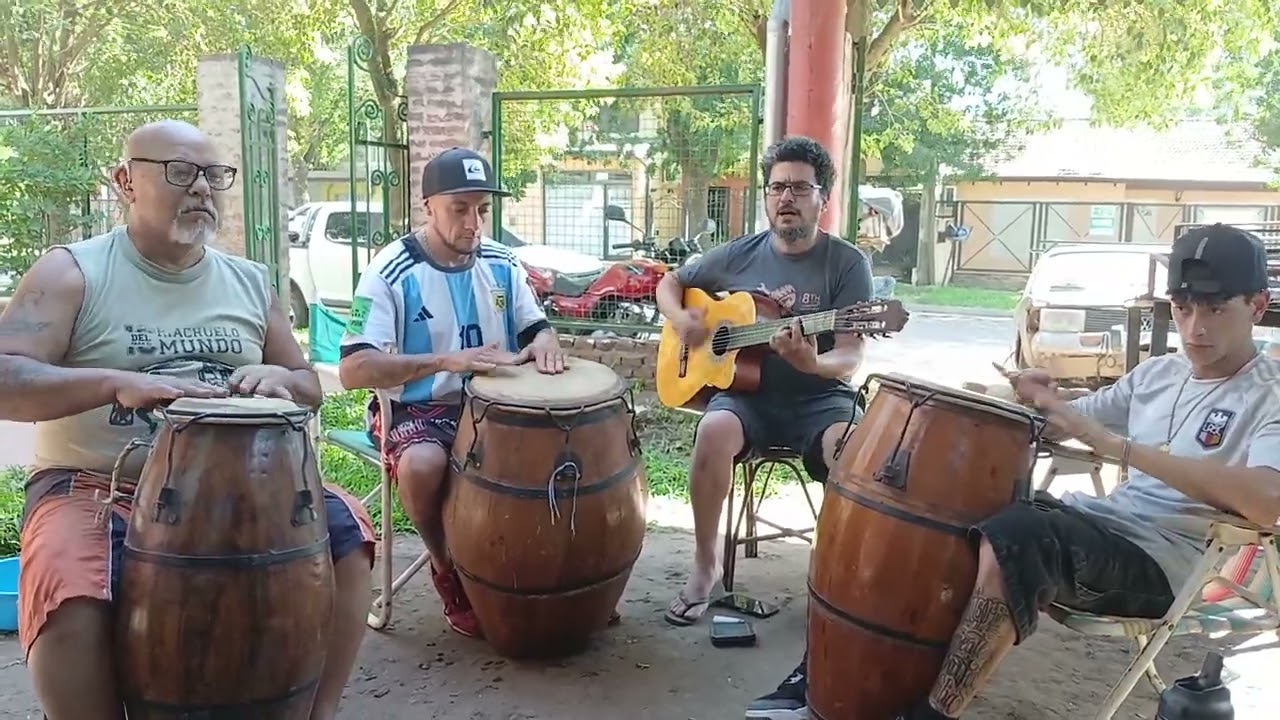 El último café. Carlos Leiva, Edu Vela, Fer Medina y Ramito Vela