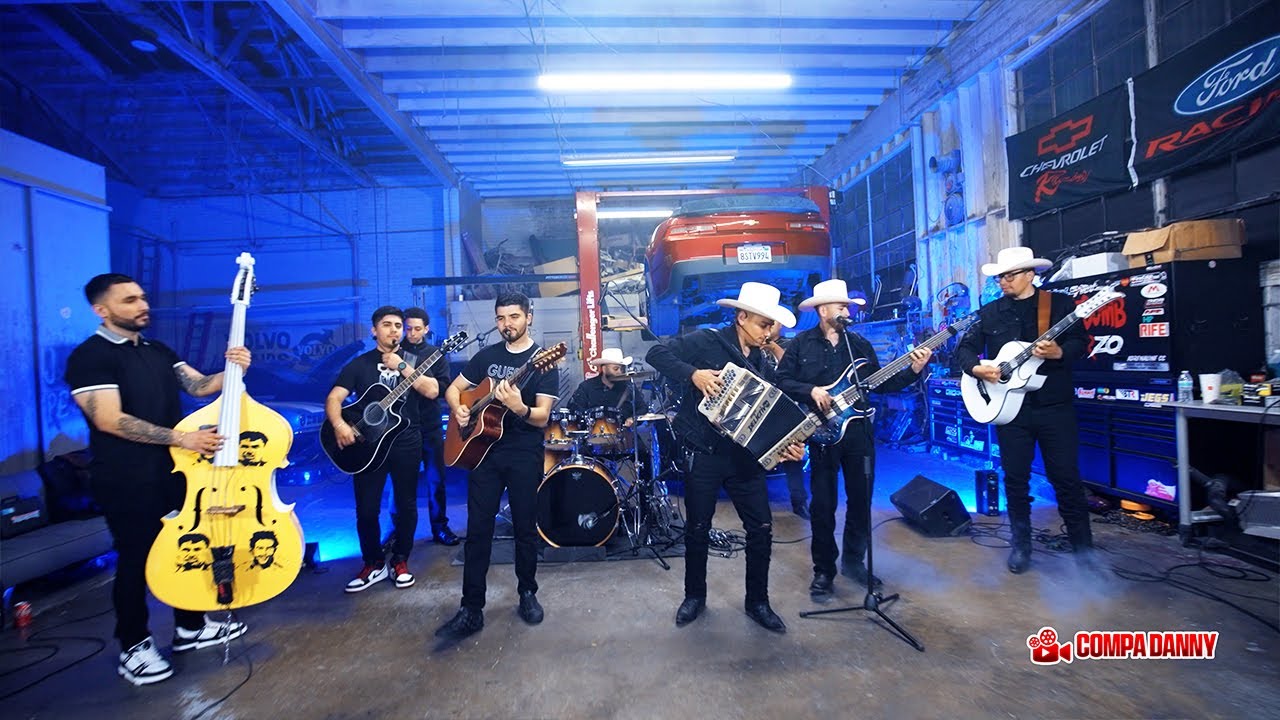 Grupo Delictivo x Nueva Elegancia - El Cabezon (El Papas Fritas) [En Vivo]