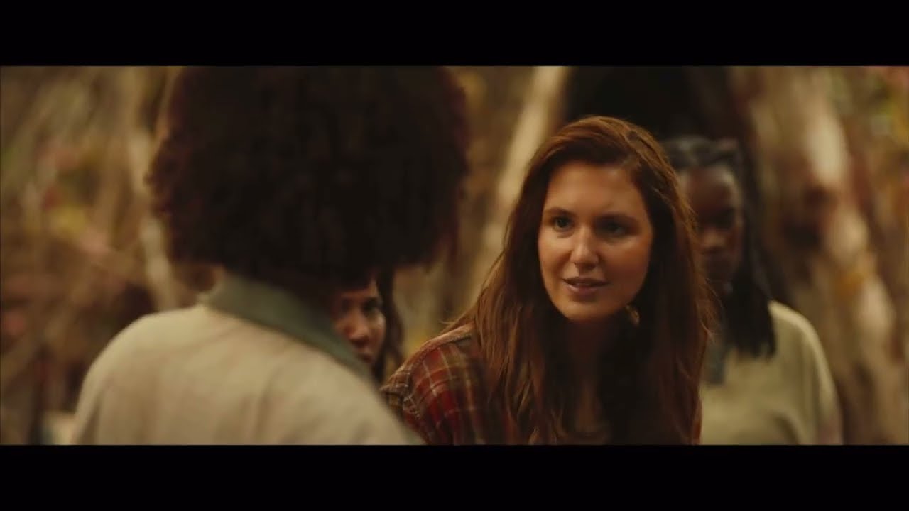 Shauna and Melissa Yellowjackets 3x03 #6 (Shaunahat Scenes)
