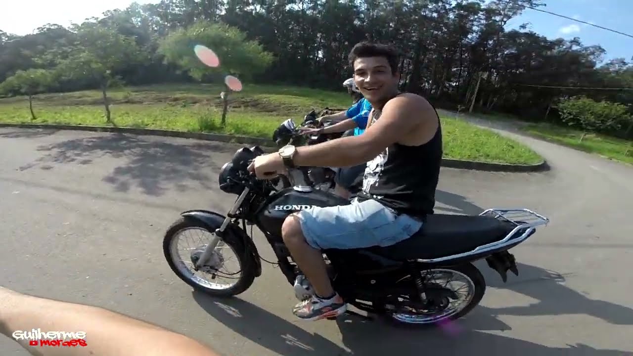 TENTANDO EMPINAR DE MOTO NOVAMENTE ! ( QUASE CA&Iacute; )