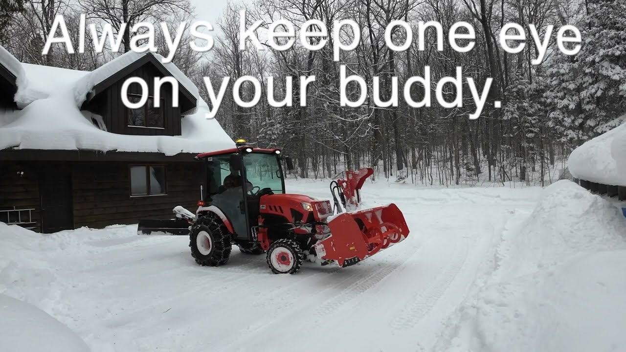 796 The Storm? Not Bad But Not Two Feet. Kubota LX2610 Tractor LX2980 Snowblower.   4K