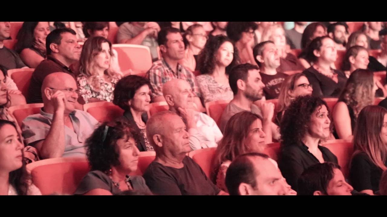 קרולינה - Happiness (בהופעה)