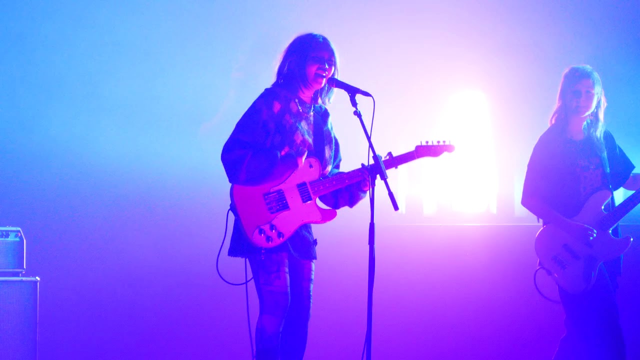 Beabadobee - You Lie All The Time - Live O2 Arena London 2020/02/22