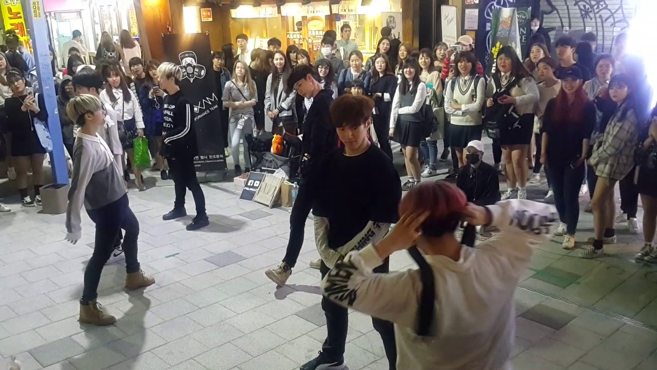 [MAXXAM 맥스] ☆Abracadabra☆ 커버안무 홍대댄스버스킹 20170511수 [Korean Hongdae Kpop Street Dance Busking]