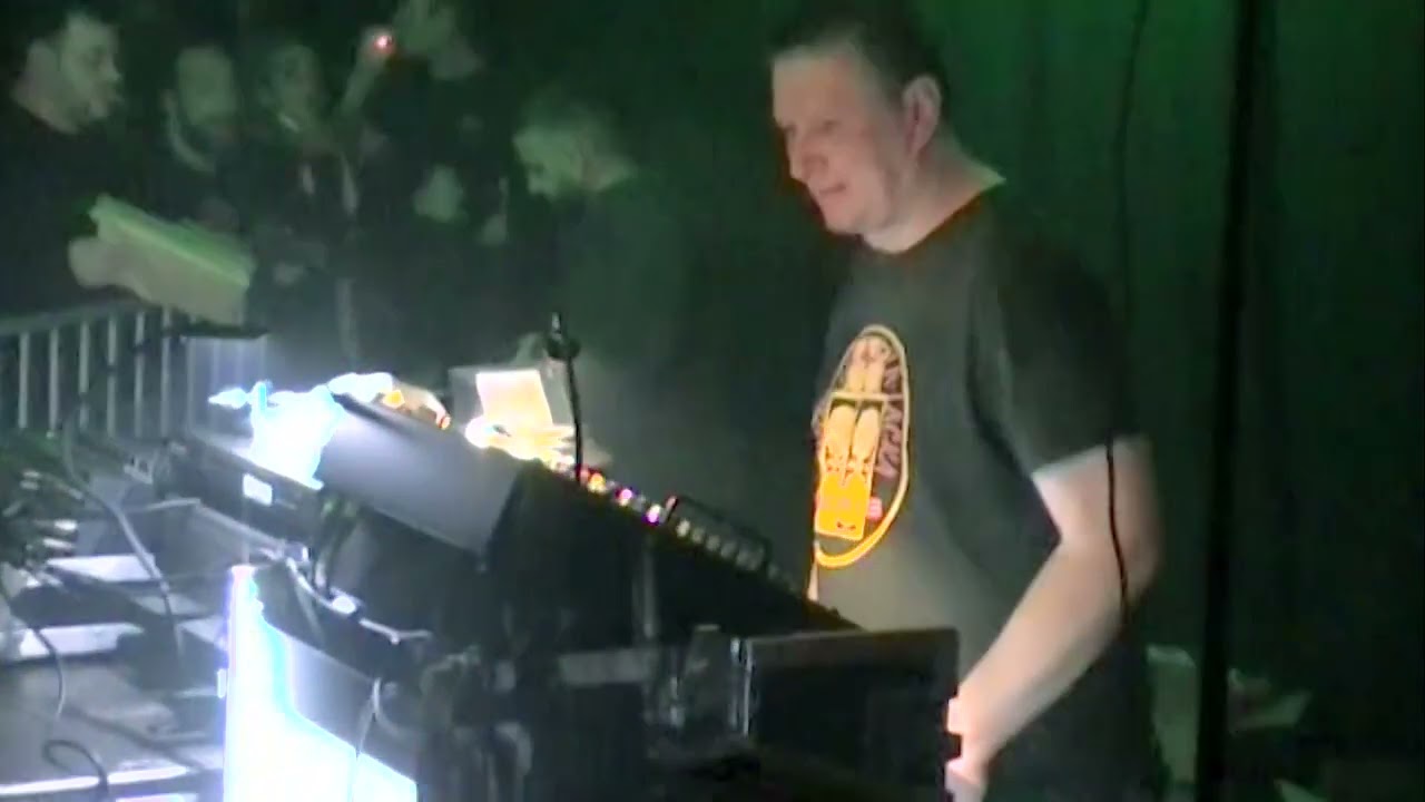 Russ D playing Alan B - Wicked Man DUBPLATE | Eskimofabriek Ghent Dub Club 16/03/2024 | RAW