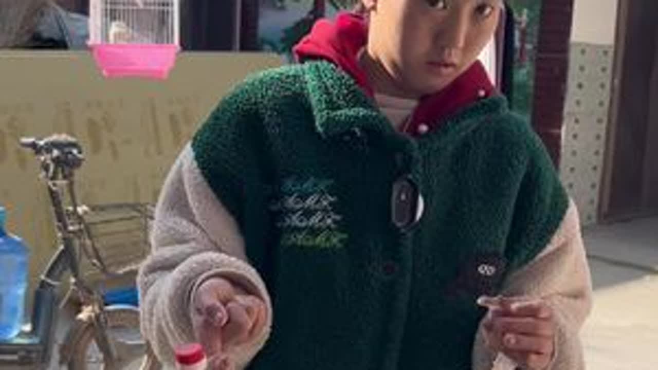 乐说我吃不到老陈醋，我必须争口气去买一瓶