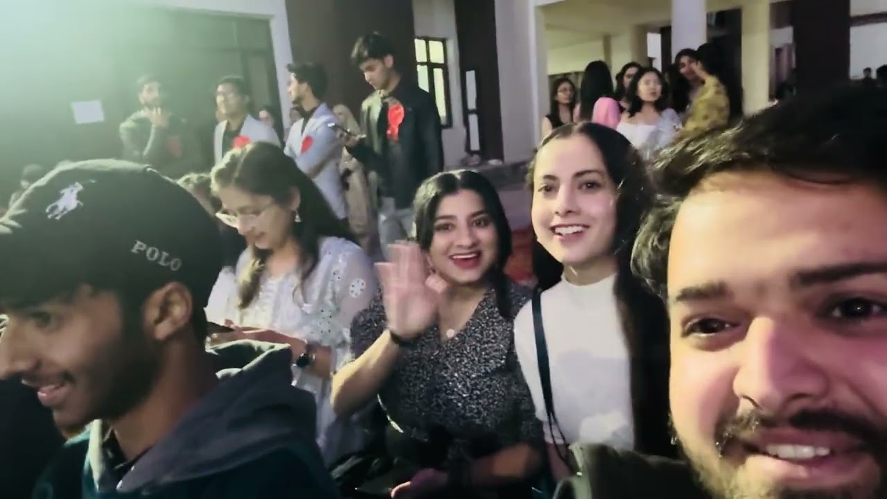 Fresher night party at  GMC Rajouri #vlog2024 #mbbslife #nightlife #partywear #subscribe