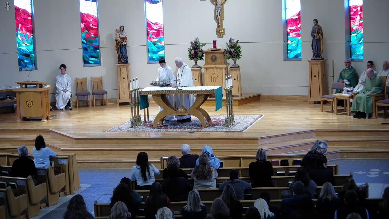 9:00 AM Daily Mass