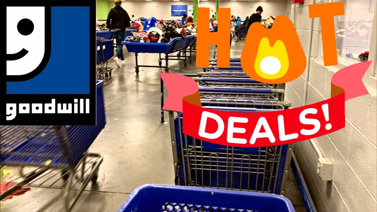 Goodwill Outlet Comprando en las Tiendas de Segunda por $1.29 la libra | Goodwill bins
