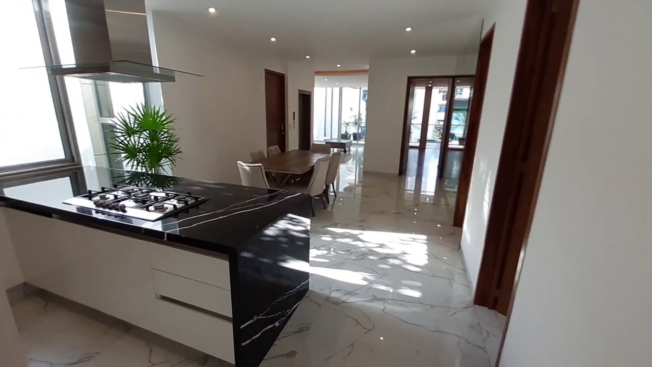 Estrene Departamento de 232 m2, 3 recs., 3½ baños, 3 cajones, bodega, roof garden, en Col. Del Valle