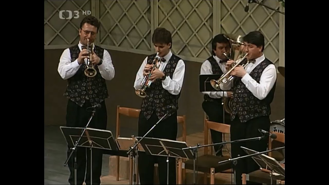Trenčianska dvanástka - Muzikantský ples Hodonín 1997