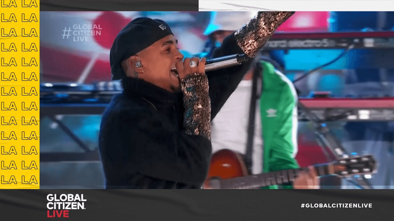 Ozuna Shakes It Up With 