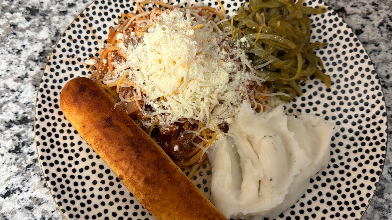 Vlog💟Dollar General 🛒Grocery Haul 💜 Cook With Me 🦋Spaghetti 🍝Mashed Potatoes 🥔 Green beans & Bread 