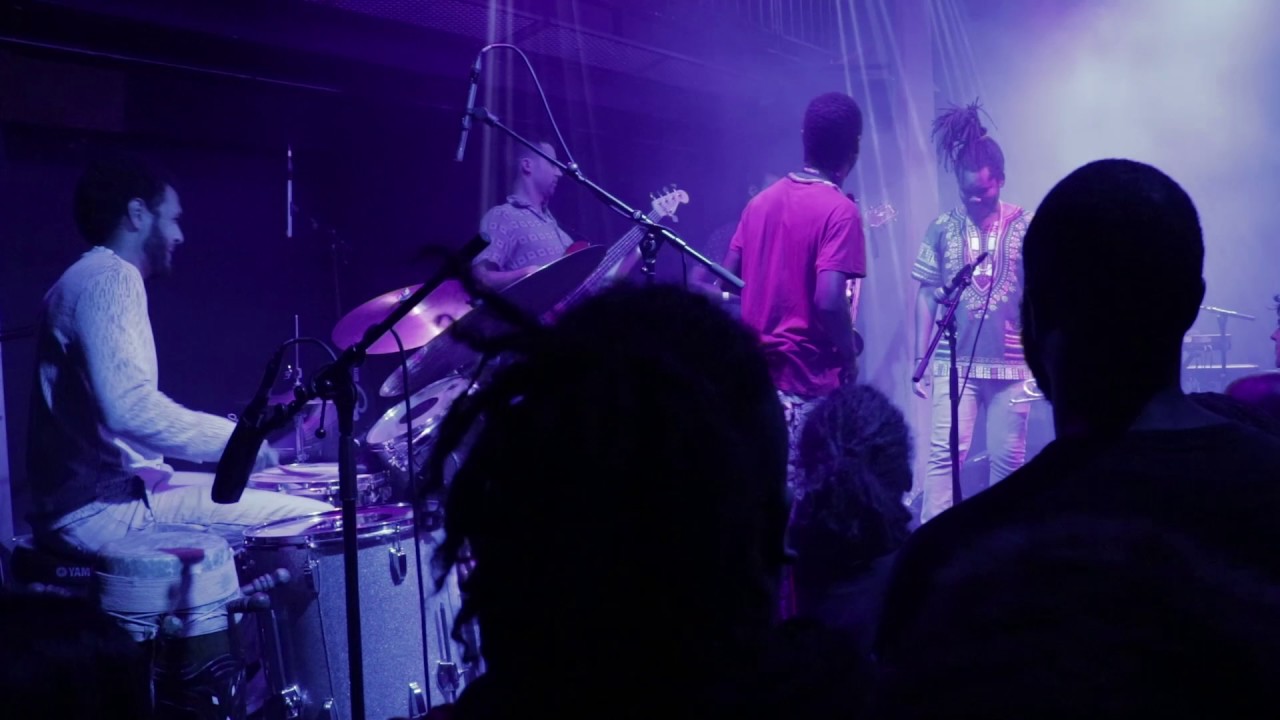 Yo Chavez - Yussef Kamaal (Jazz Cafe, London 9-09-16)