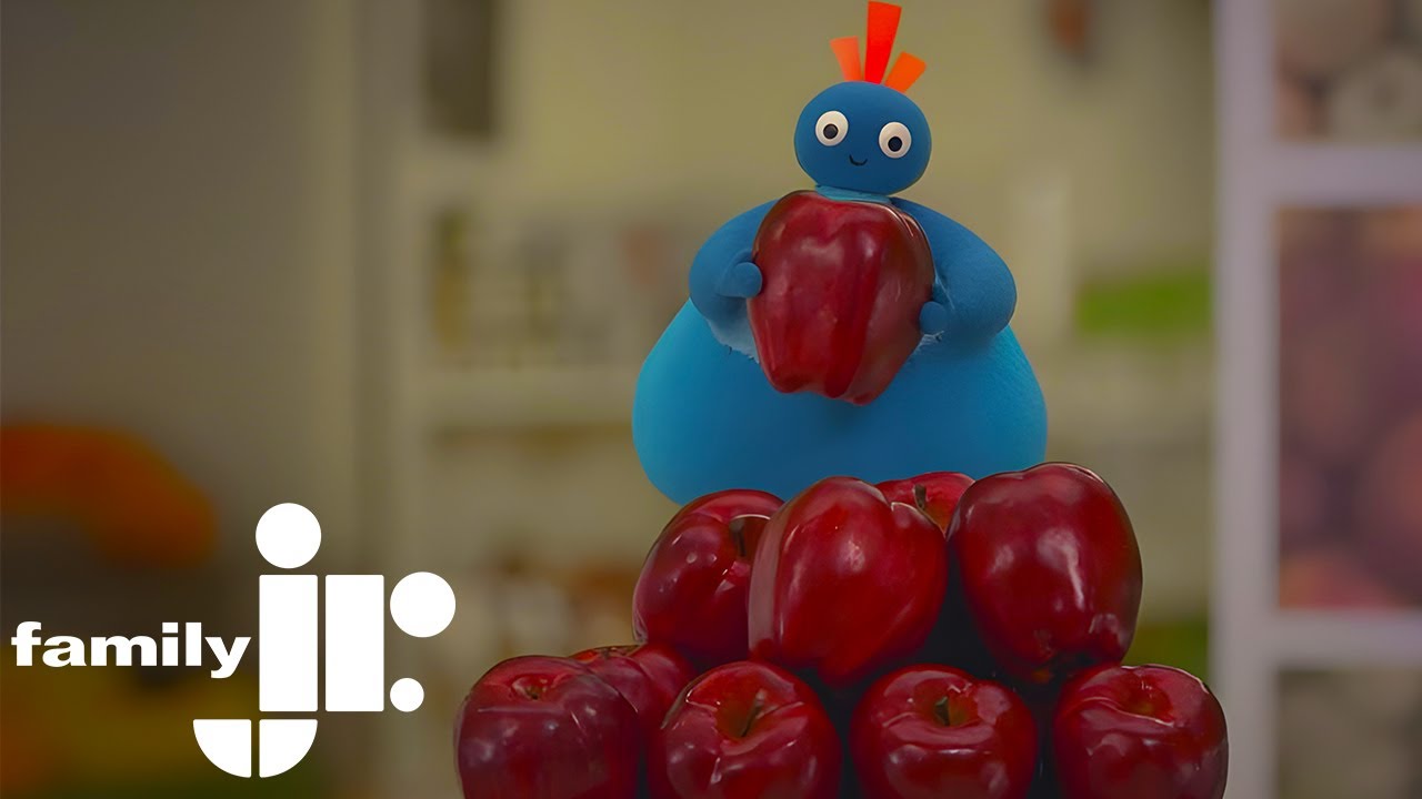 Going To A Supermarket! | Twirlywoos | Family Jr.
