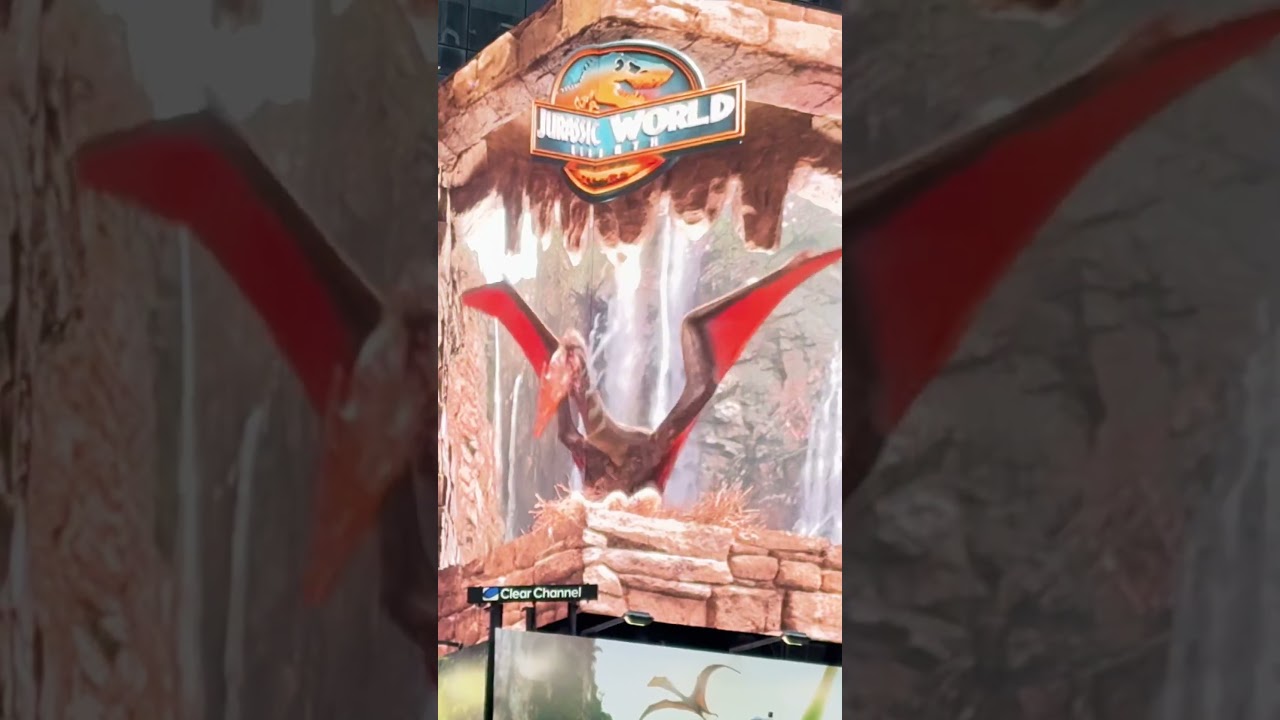 Times Square 3D Billboard #nyc #newyork #jurassicworld #timessquare