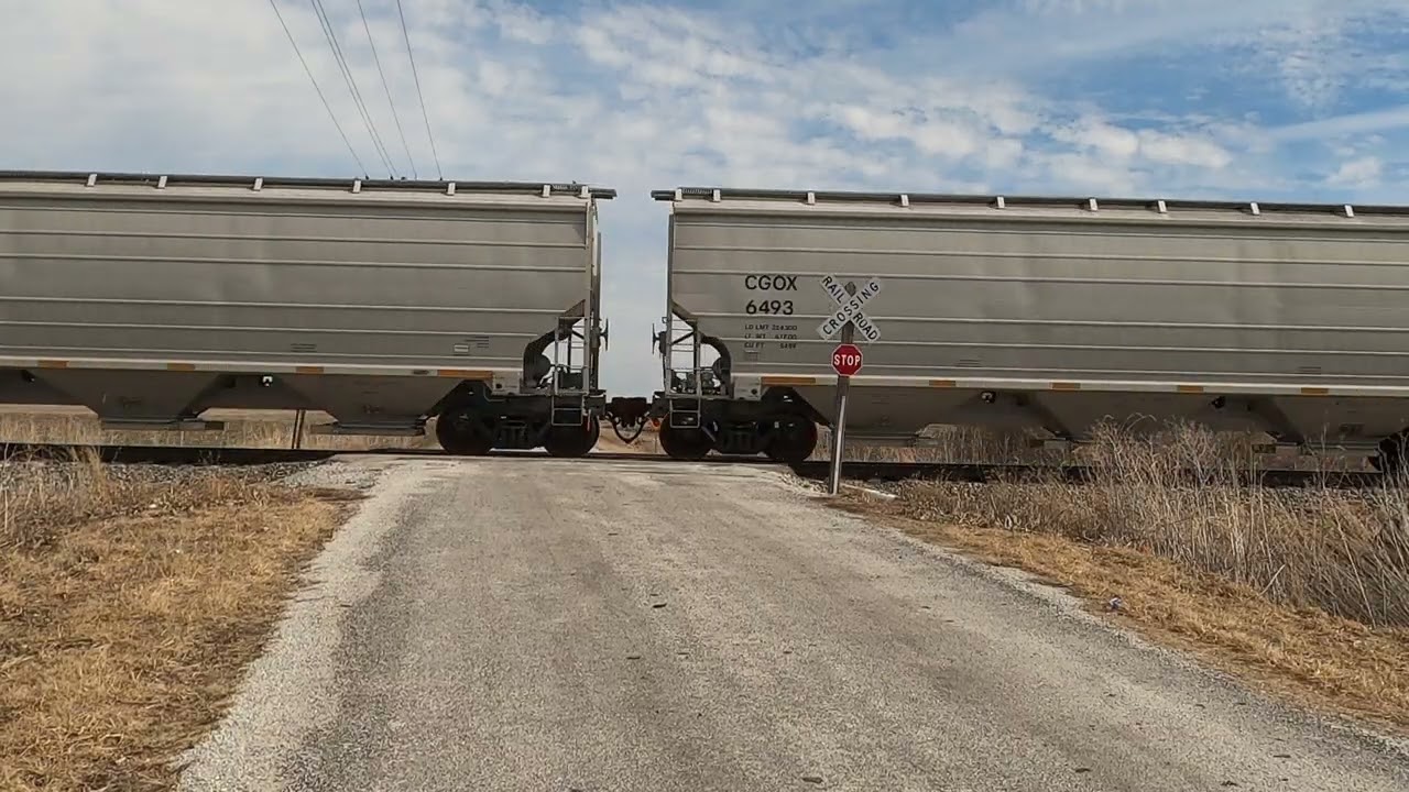 Canadian National 8020 Heading North With A Really Loud Horn