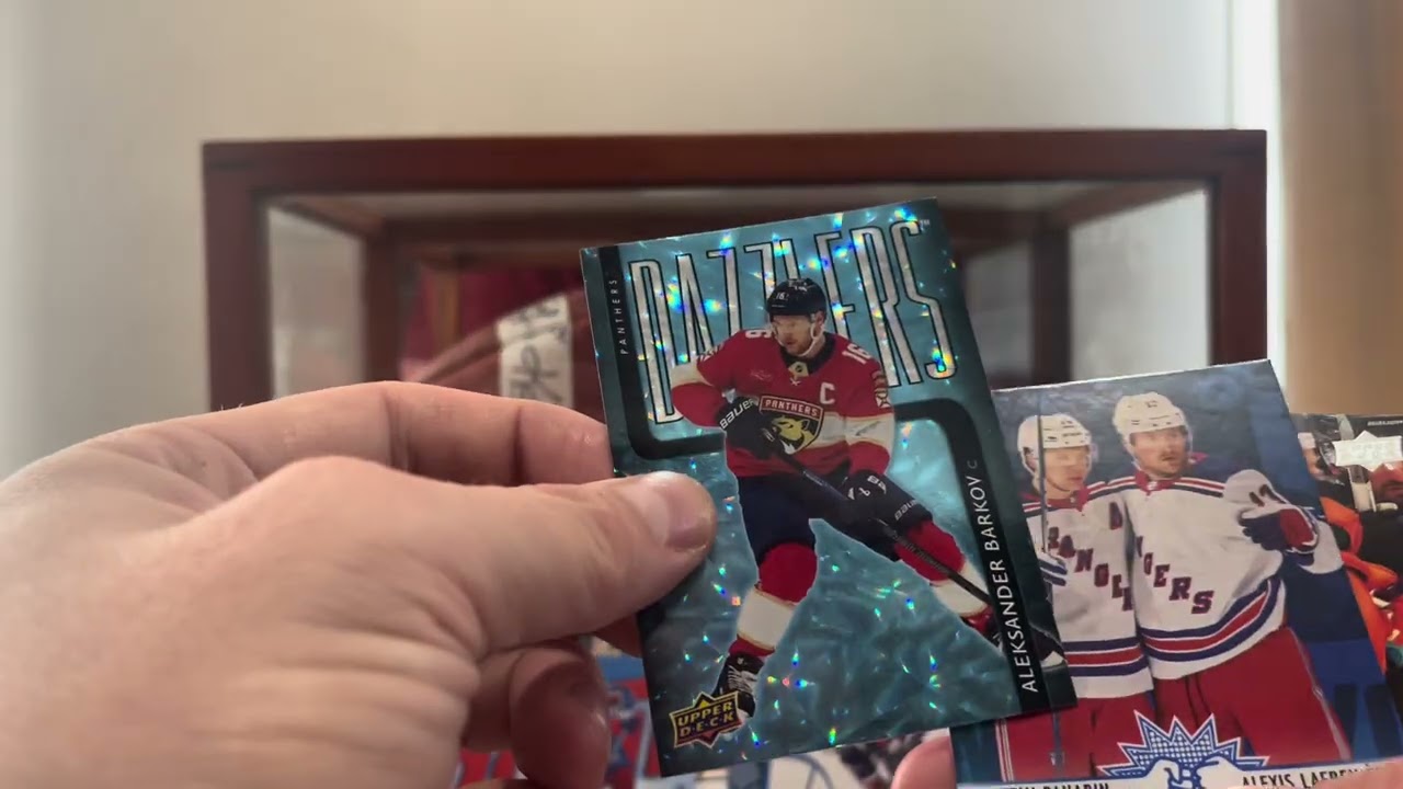 2025 Upper Deck series 1 Christmas gift opening.