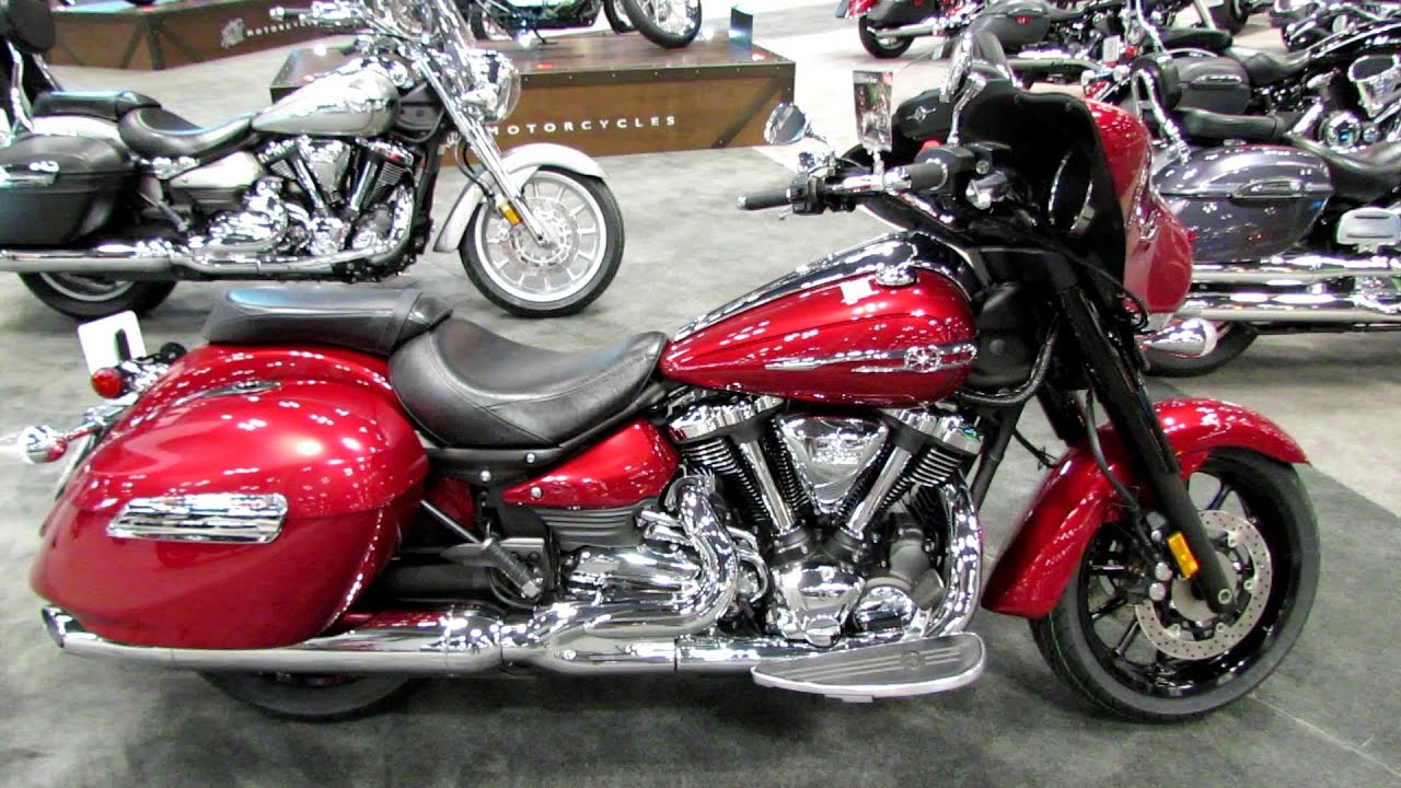 2014 Yamaha Stratoliner Deluxe Walkaround - 2013 New York Motorcycle Show