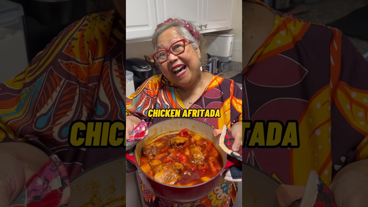 Mama LuLu Cooks: Chicken Afritada #cookinginshorts