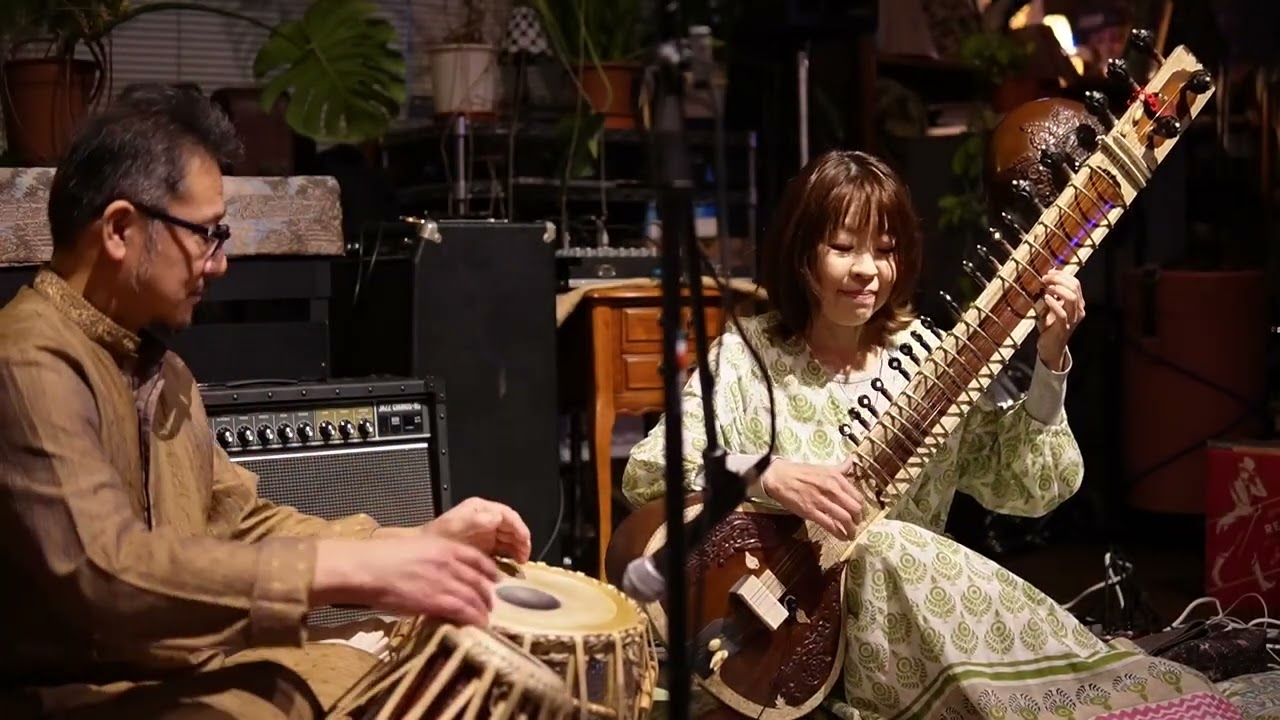 国分日月子（Sitar）+立岩潤三（Tabla）@2025.11.16（日）