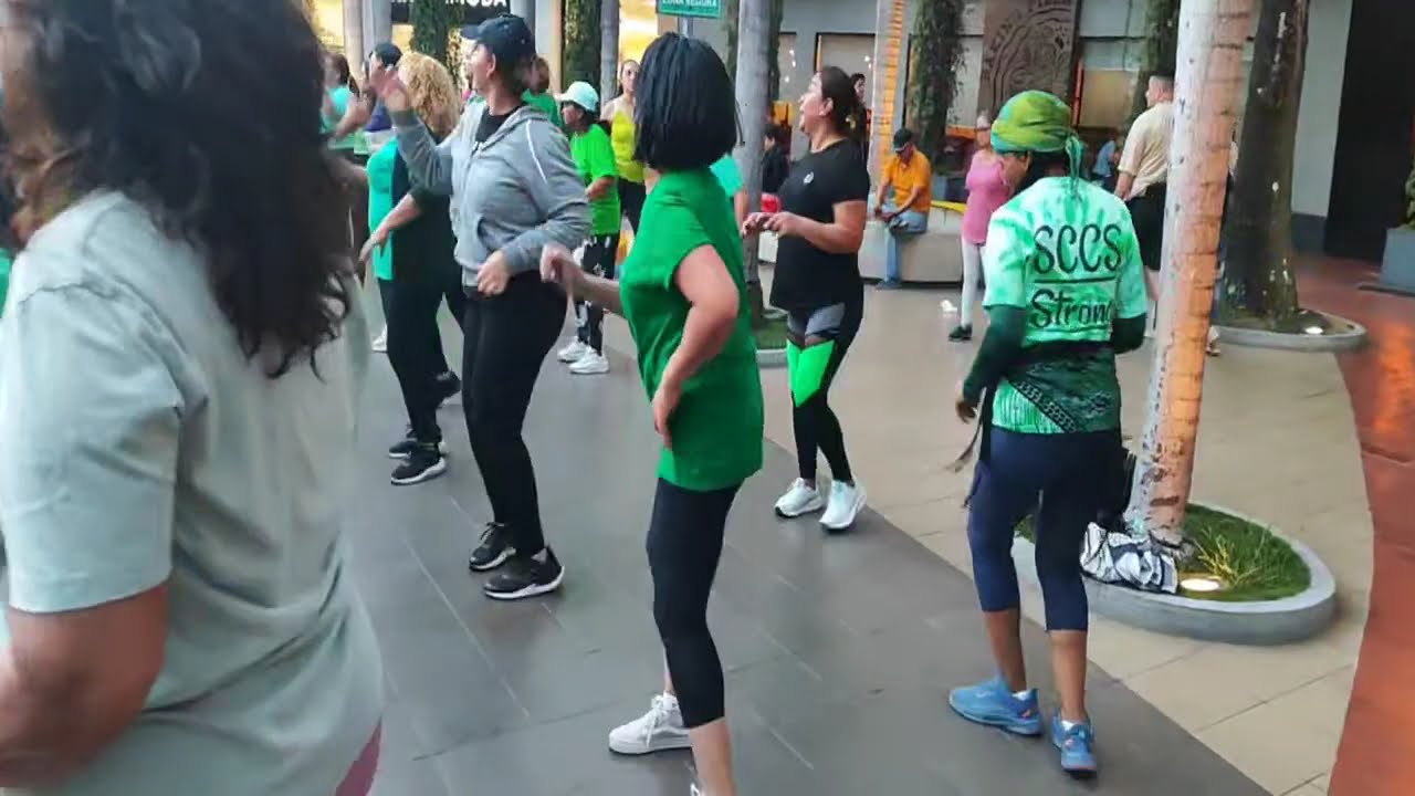 Momentos destacados de Martes de Aeróbics verde ❤️@PJCONTODOAZUL. (47:52 - 52:52)