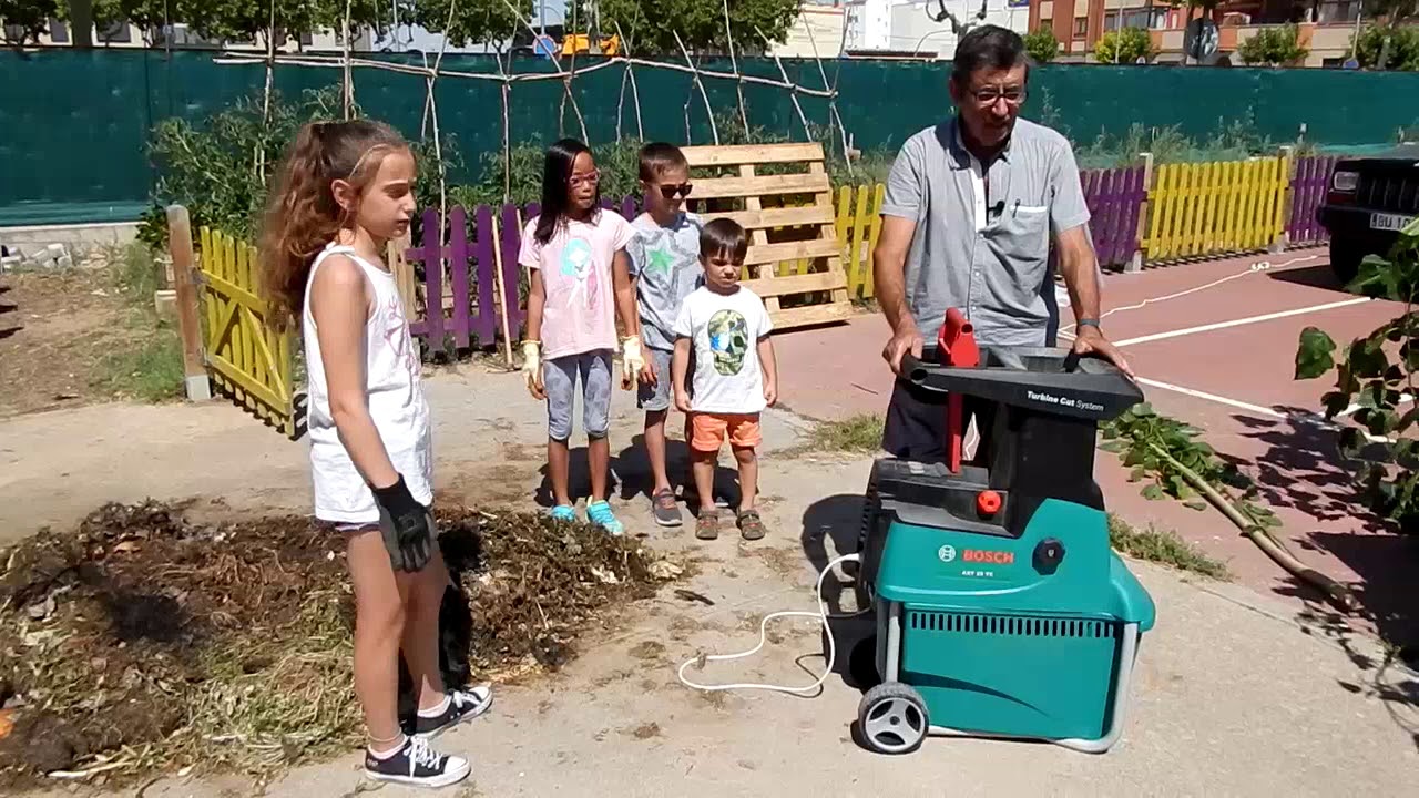 COMO HACER COMPOST EN LA ESCUELA