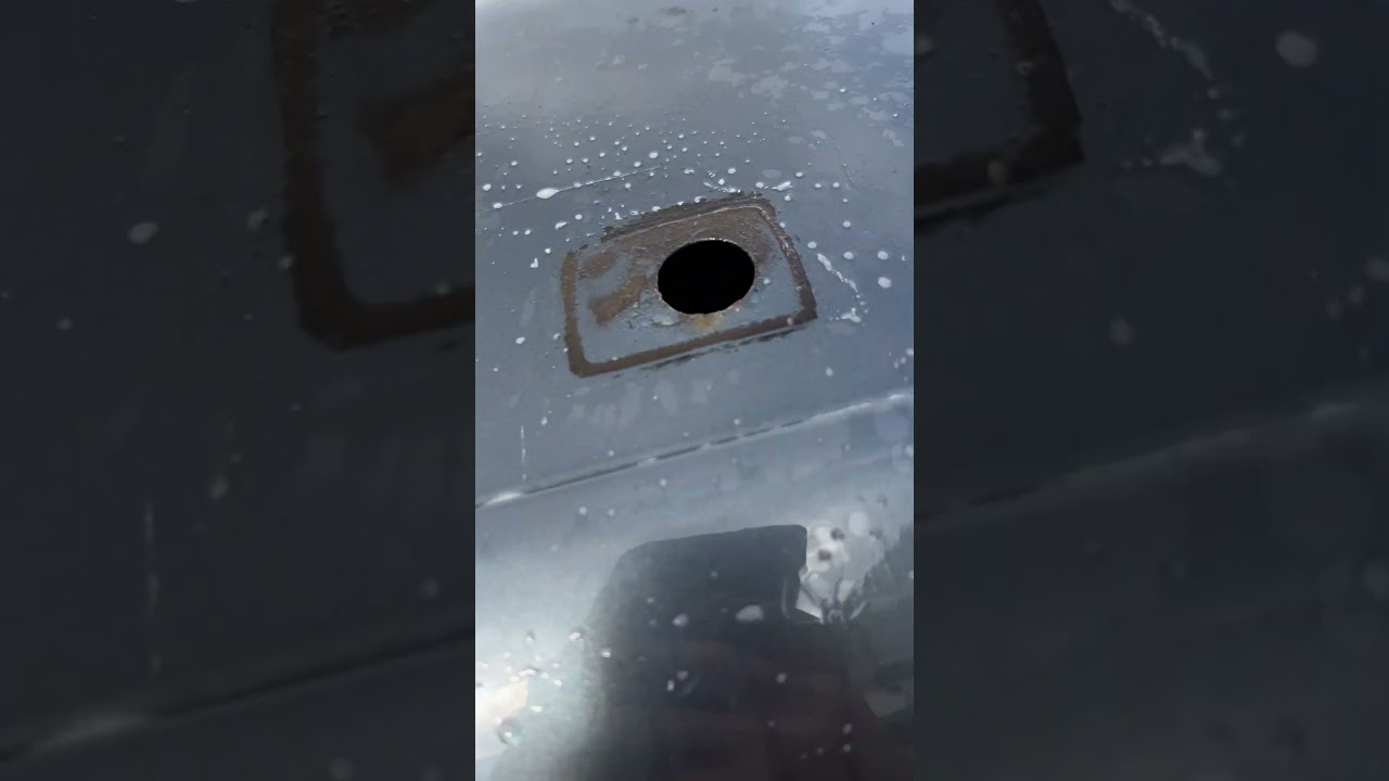 Passat 3c Dachreling ab, die Dichtungen waren durch und Wasser kam in den Innenraum 😬