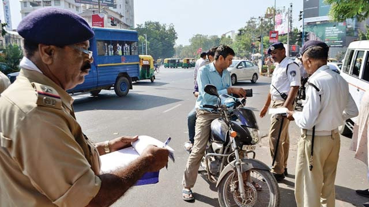 Now Police can Seize Your License | Motor Vehicle Act 2020 | Born creator