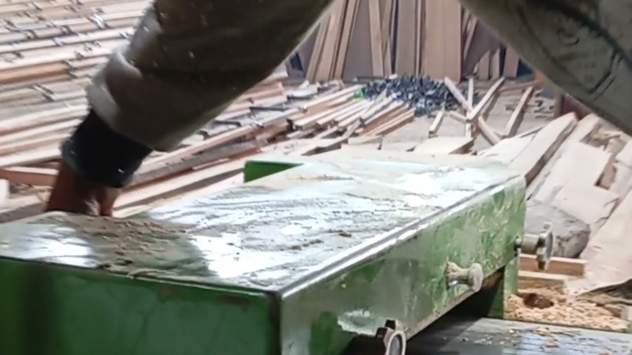 𝐇𝐨𝐰 𝐓𝐨 𝐌𝐚𝐤𝐞 𝐓𝐢𝐦𝐛𝐞𝐫 𝐌𝐨𝐮𝐥𝐝𝐢𝐧𝐝 // 𝐖𝐨𝐨𝐝𝐰𝐨𝐫𝐤𝐢𝐧𝐠 𝐌𝐚𝐤𝐢𝐧𝐠 𝐖𝐨𝐨𝐝 𝐂𝐫𝐨𝐰𝐧 𝐌𝐨𝐮𝐥𝐝𝐢𝐧𝐠 𝐖𝐢𝐭𝐡 𝐀 𝐑𝐨𝐮𝐭𝐞𝐫#woodworking