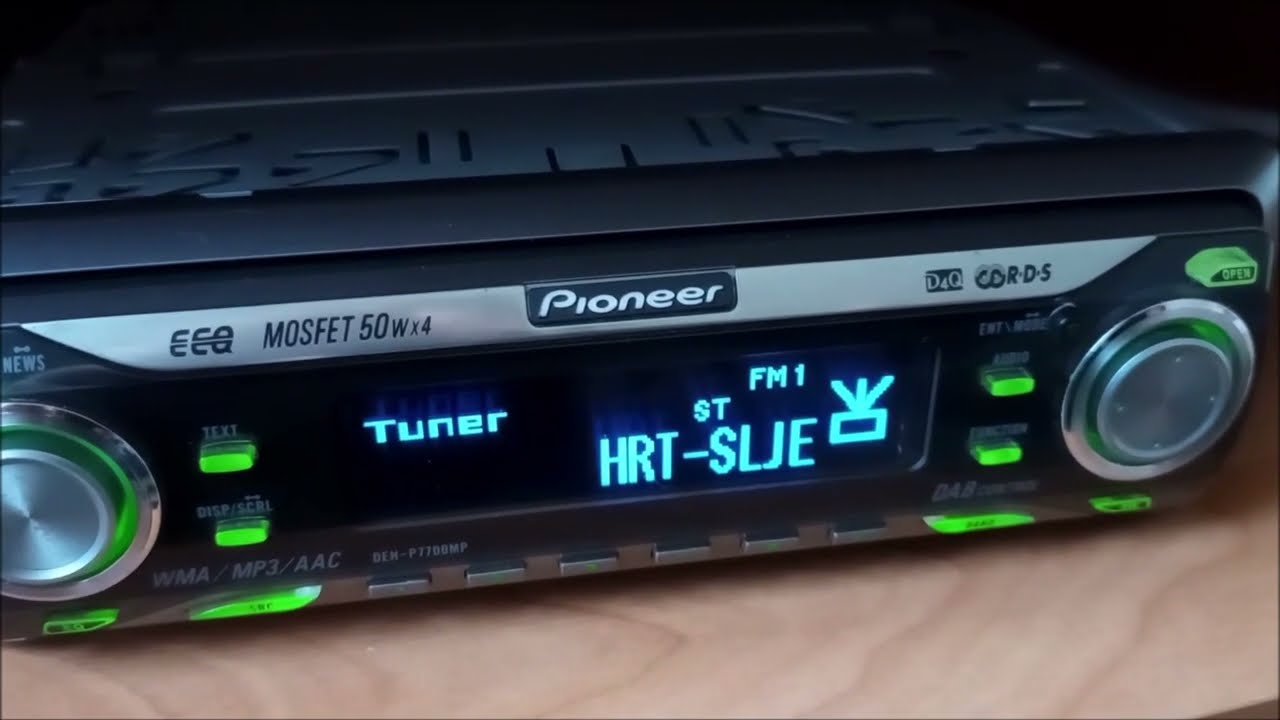 FM DX - Pioneer DEH-P7700MP test and comparison with RTL-SDR V3