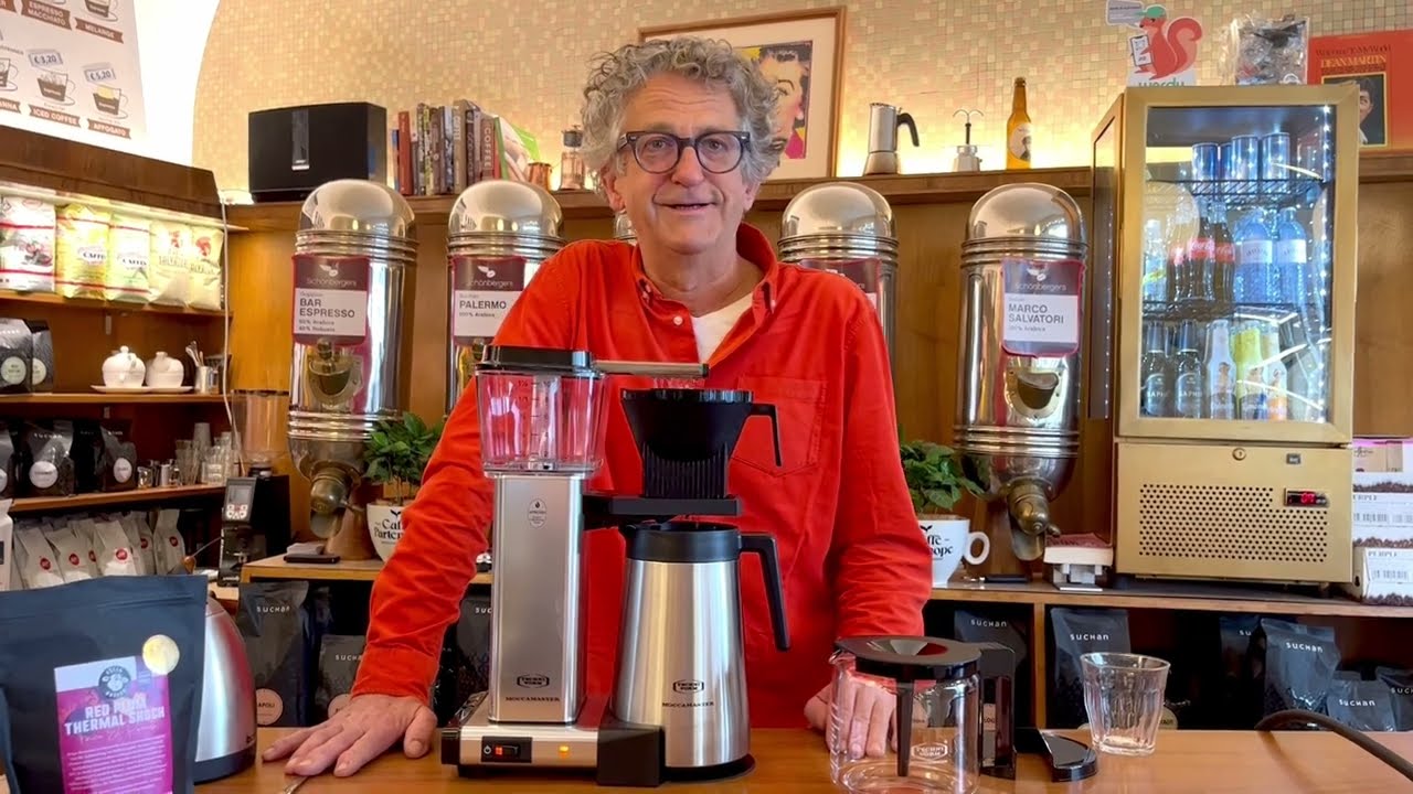 Filterkaffee in der Moccamaster zubereiten