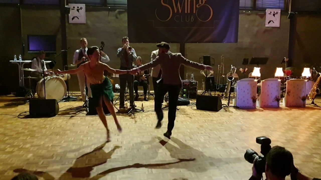 Michal and Kasia Collegiate Shag impro at SCF2019
