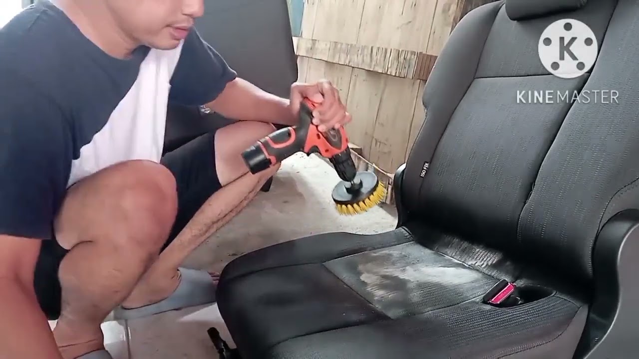 Cara mudah untuk pemula mencuci jok mobil berbahan kain/bludru